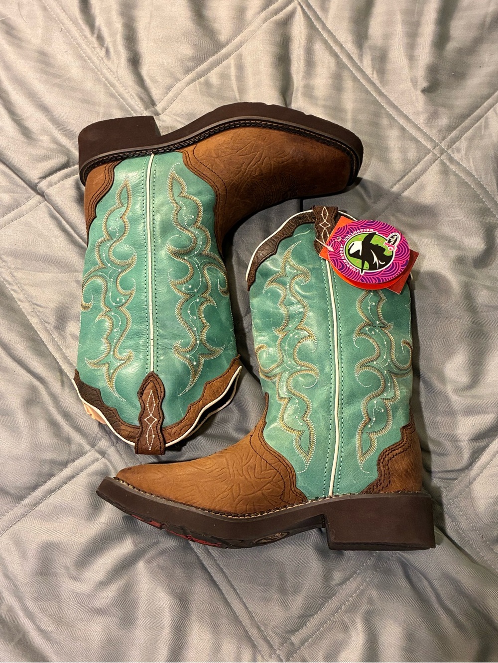 Justin Boots Women’s Turquoise and Brown Western Cowboy Boots